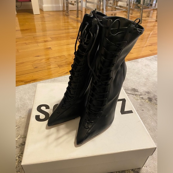 Schutz lace up boot heels - Picture 5 of 8